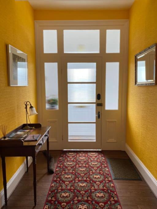St John'S Flat Spacious Accomodation Dalry  Экстерьер фото