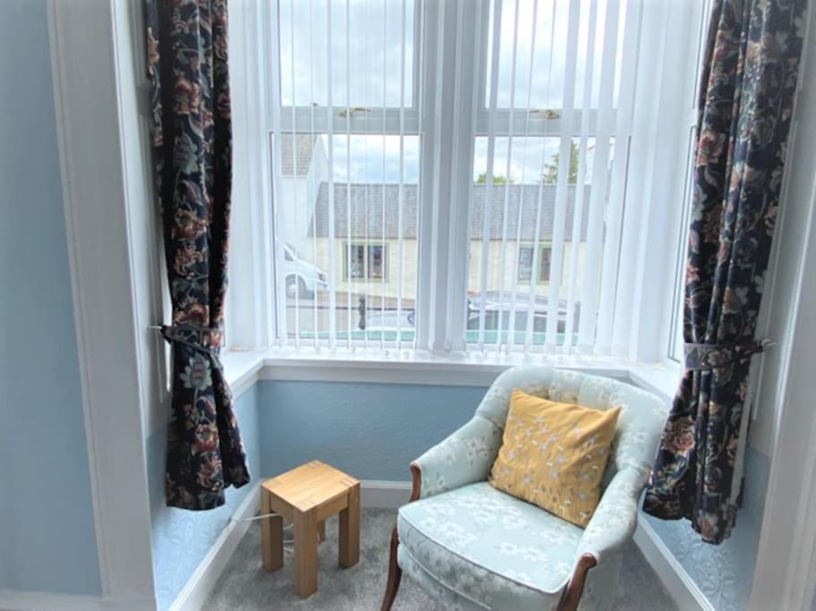 St John'S Flat Spacious Accomodation Dalry  Экстерьер фото