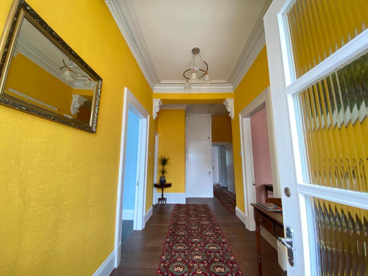 St John'S Flat Spacious Accomodation Dalry  Экстерьер фото