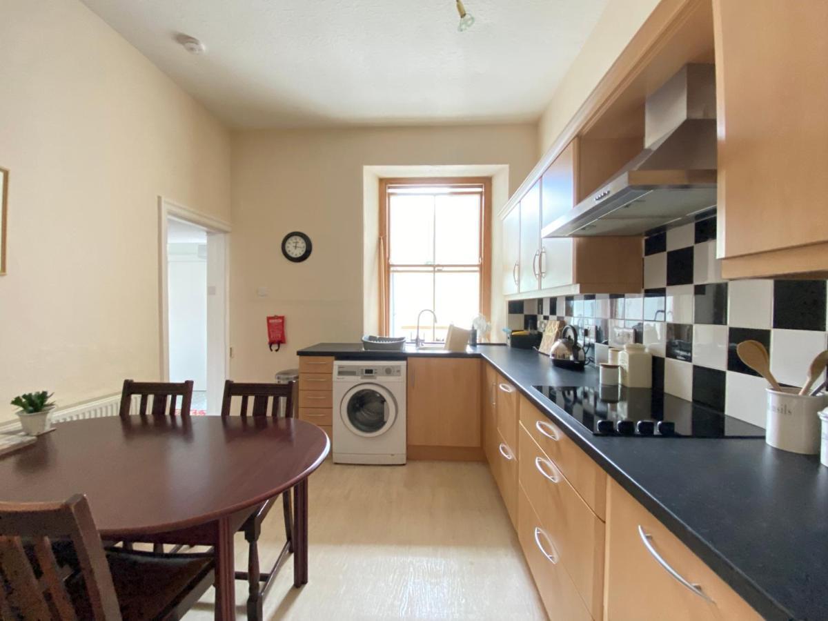 St John'S Flat Spacious Accomodation Dalry  Экстерьер фото